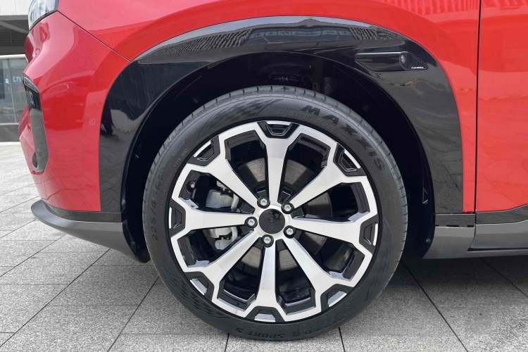 Used AION V 2024 Aion Tyrannosaurus 650 LiDAR Edition
