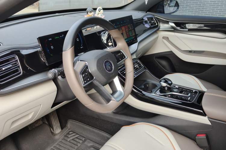 Used BYD Destroyer 05 2023 Champion Edition DM-i 120KM Luxury Model