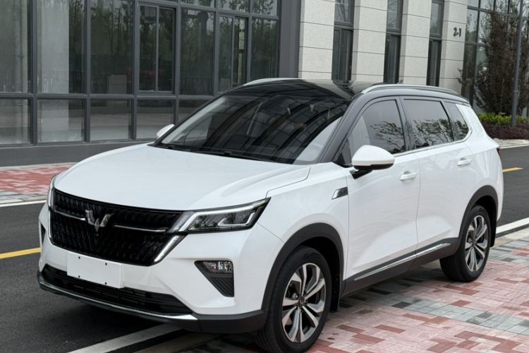 Used Wuling Asta 2021 1.5T CVT Starlight Edition