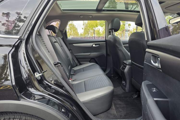 Used Kia Sportage R 2018 2.0L Automatic Smart Luxury Version China V Standard
