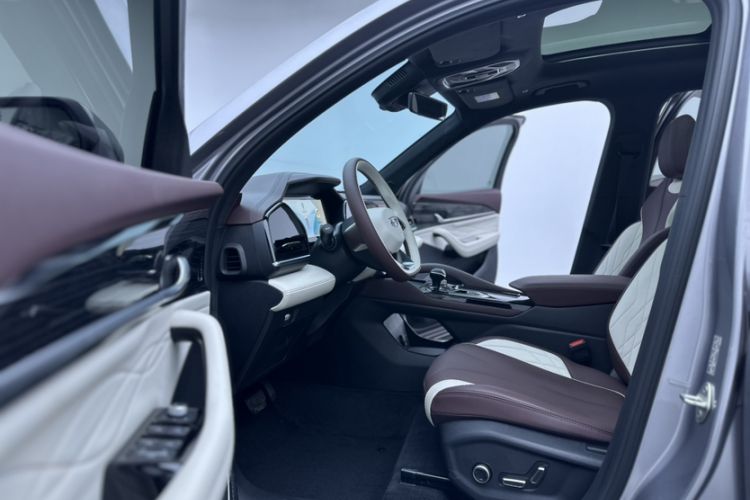 Used Geely Auto Monjaro L 2024 2.0TD High-Power Automatic Two-Wheel Drive Yunqi Version