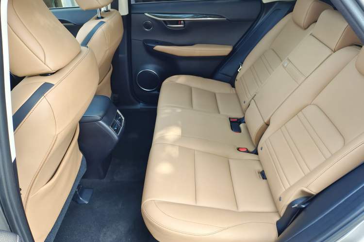 Used Lexus NX 2015 300h All-Wheel-Drive Fēngzhì Edition