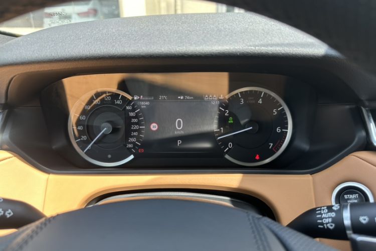 Used Land Rover Range Velar 2023 250 PS Ebony Black Limited Edition Odometer Close Up