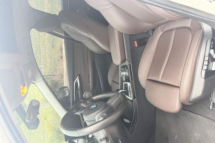 Used BMW 1 Series 2021 Revised 120i M Sport Night Edition Interior 2