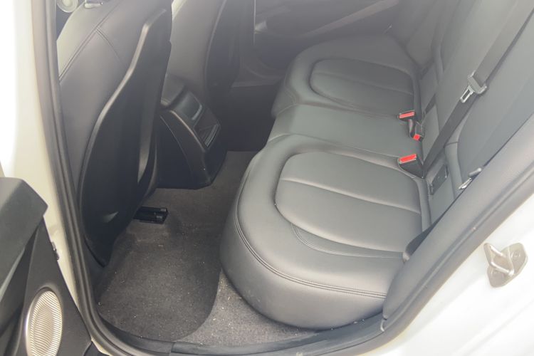 Used BMW 1 Series 2023 120i M Sport Edition Interior 2