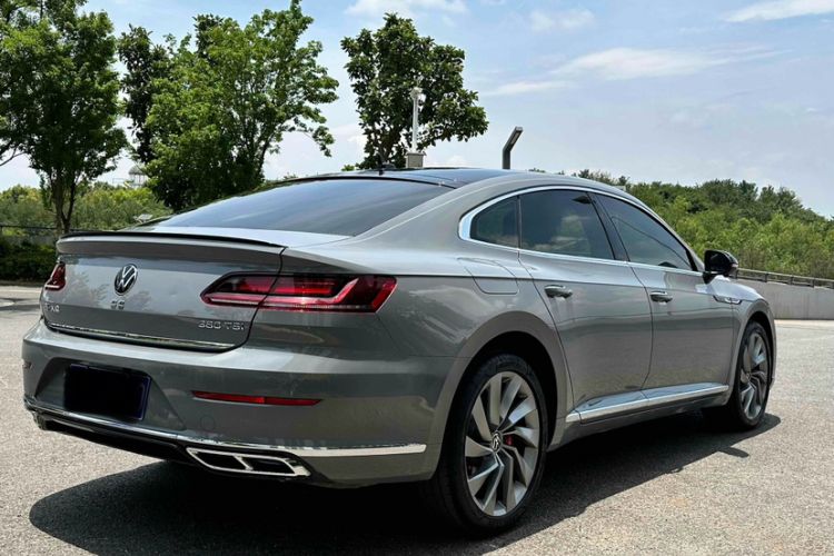 Used Volkswagen FAW-Volkswagen CC 2023 380TSI Striking Edition
