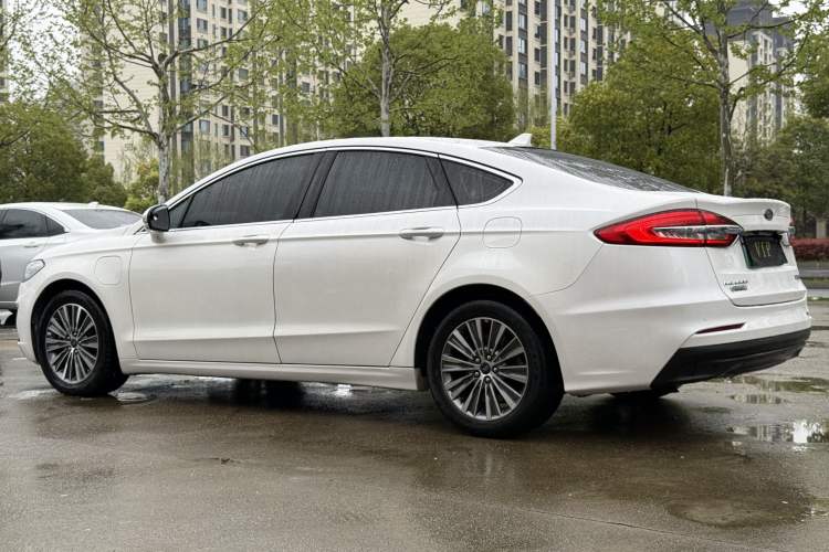 Used Ford Mondeo New Energy 2018 2.0 PHEV Smart-Controlled Fashion Edition China VI Standard Exterior 2