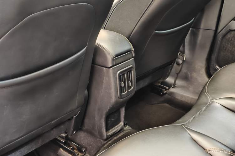 Used Jeep Compass 2017 200T Automatic Family Edition
