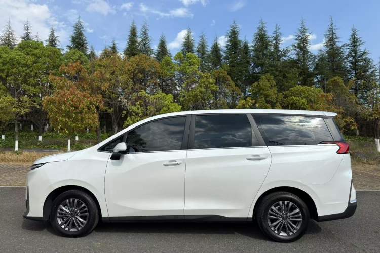 Used SAIC MAXUS G50 2025 MAX 1.5T Automatic Luxury Edition