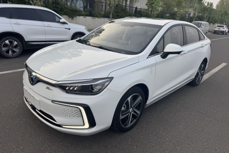 Used BAIC Beijing EU5 2018 R500 Smart Edition