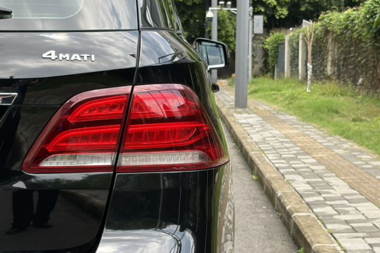 Used Mercedes-Benz GLE 2018 GLE 320 4MATIC Dynamic Edition Collector's Edition Exterior 7