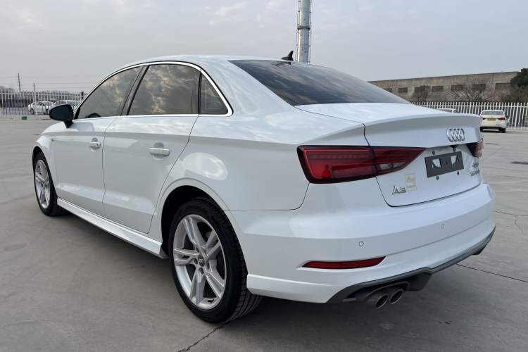Used Audi A3 2020 Limousine 35 TFSI Fashion Edition China VI Emission Standard