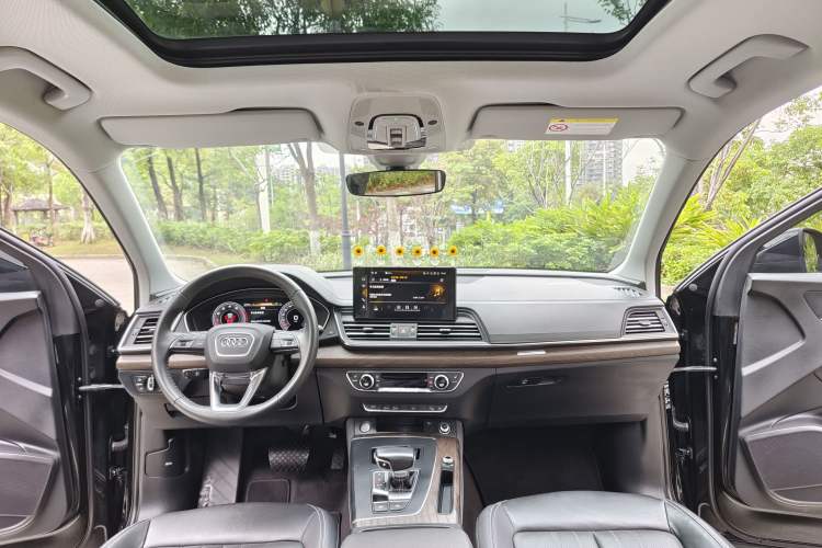 Used Audi Q5L 2023 40T Luxury Elegant Model
