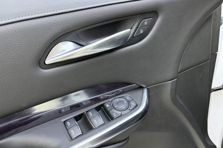 Used Cadillac XT4 2022 28T Two-Wheel Drive Fashion Edition Interior 10