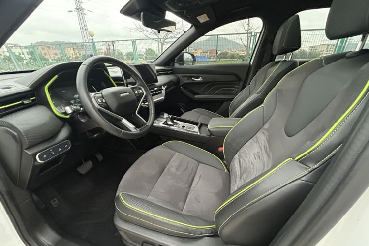 Used Haval LHERY 2021 High-Performance Version 1.5T Golden Rabbit Right Front Seat