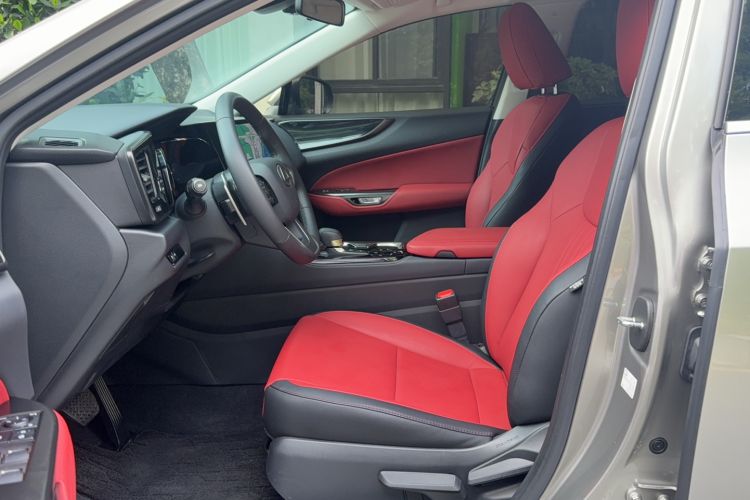 Used Lexus NX 2023 350h Front-Wheel-Drive Xinchichi Version
