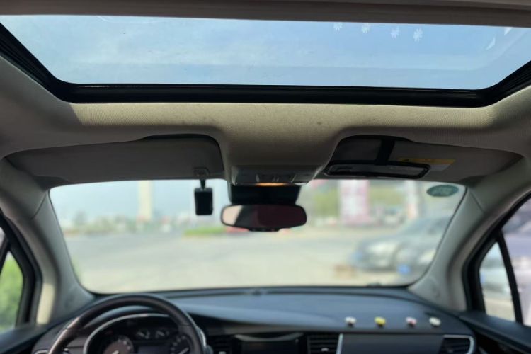 Used Buick Encore 2017 18T Automatic Two-Wheel Drive Urban Elite Model