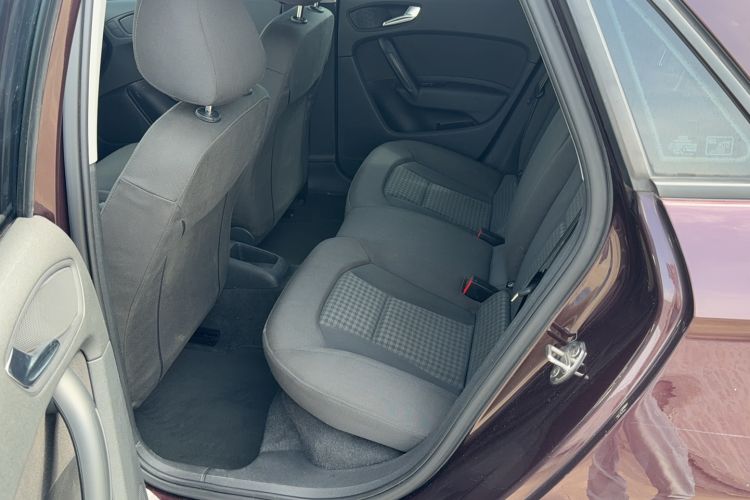 Used Audi A1 2013 30 TFSI Sportback Urban Interior 2