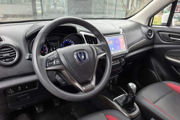 Used CHANGAN CS15 2016 1.5L Manual Fashion Edition
