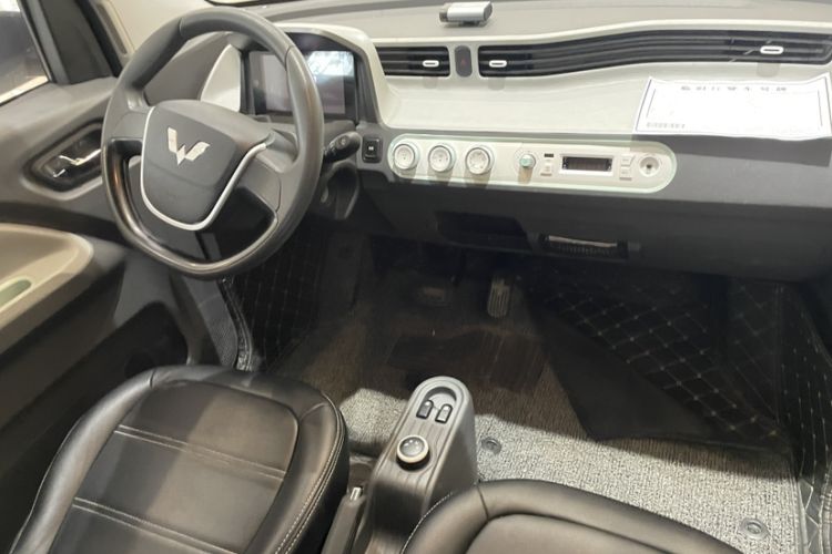 Used Wuling Hongguang MINIEV 2022 Macaron Premium Model – Lithium Iron Phosphate