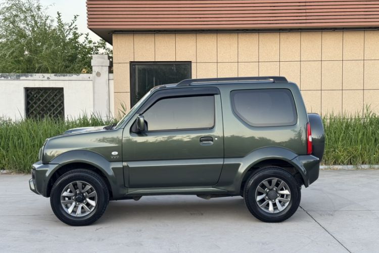 Used Suzuki Jimny 2015 1.3 AT JLX