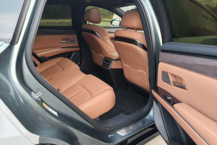 Used BYD Han L 2025 DM-p Four-Wheel-Drive LiDAR Flagship Model
