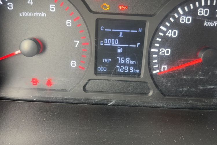 Used Foton Xiangling M 2018 1.5L M2 Non-Load-bearing Double Rear Tires (Van-Type) DAM15L Odometer Close Up