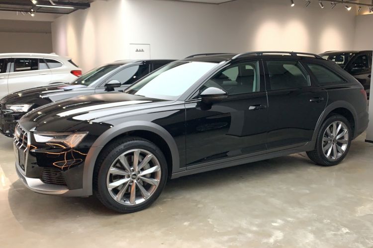 Used Audi A6 2024 allroad quattro 55 TFSI Prestige Off-Road Model