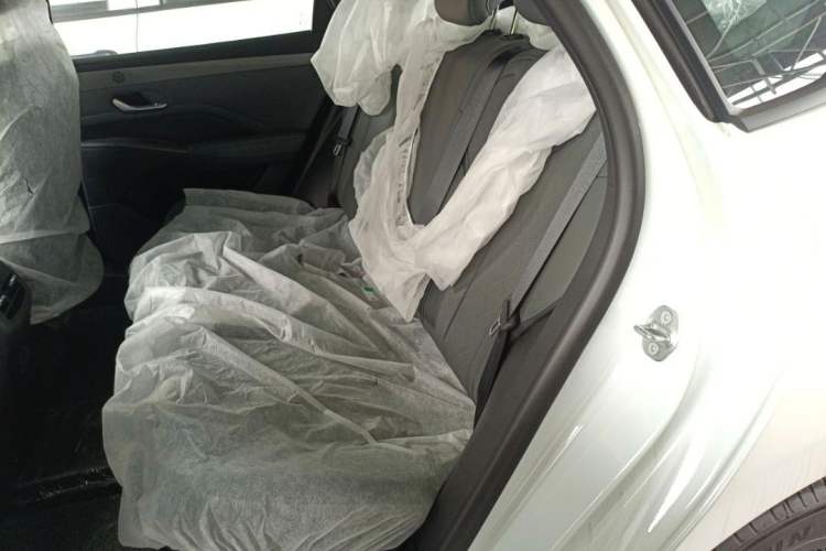 Used BYD Qin PLUS 2026 DM-i 128KM Progressive Model Interior 3