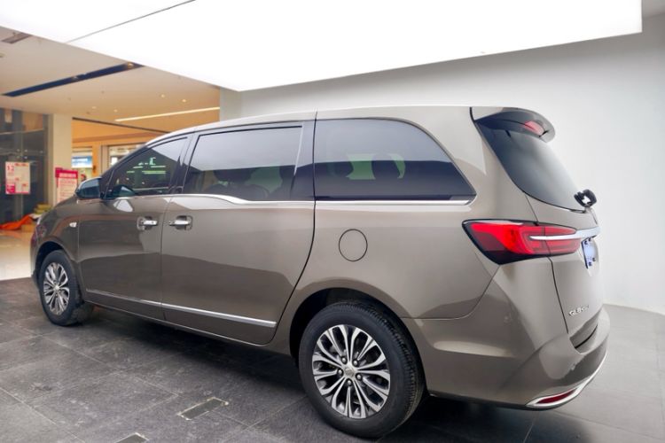 Used Buick GL8 2021 Land Cruiser Executive Class 652T Luxury Model
