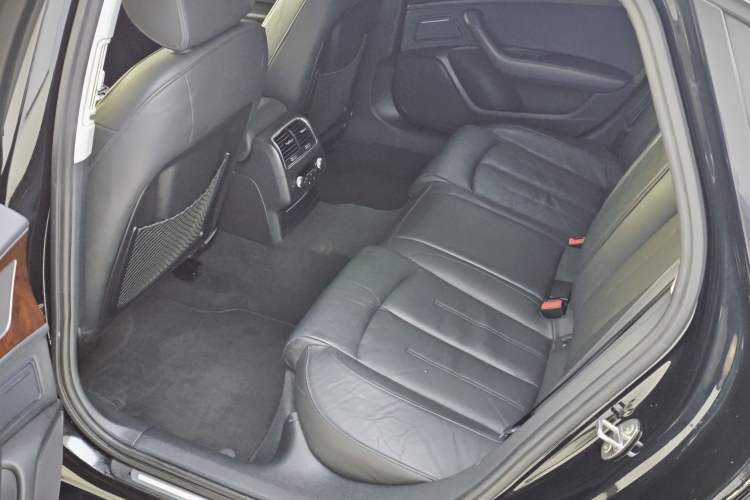 Used Audi A6L 2017 30 FSI Comfort Model Interior 6