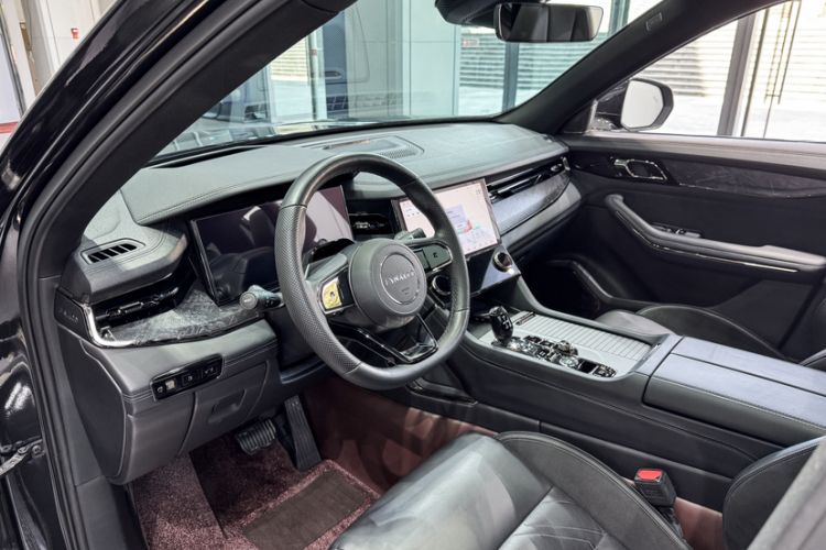 Used Lynk & Co 09 EM-P 2021 2.0T PHEV Halo Six-Seater