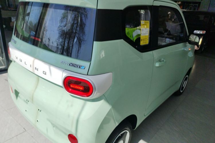 Used Wuling Hongguang MINIEV 2024 3rd Generation 215km Youth Edition