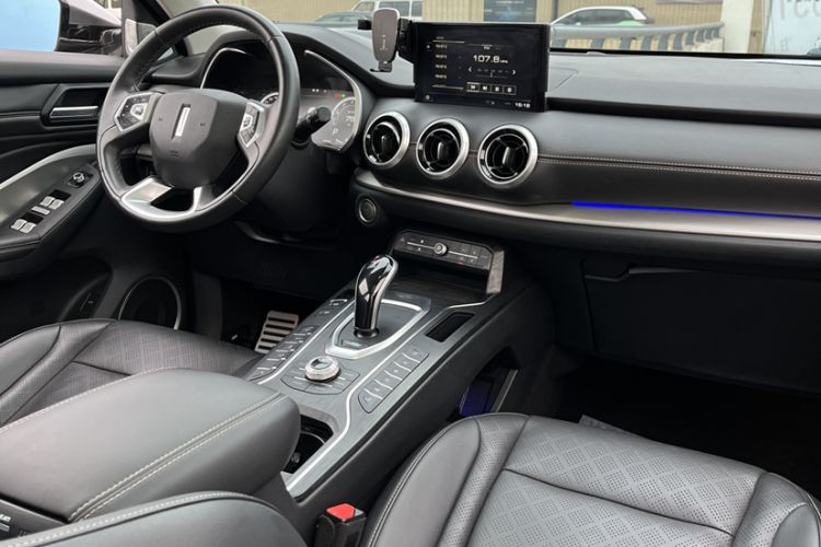 Used Wey VV6 2018 2.0T Two-Wheel Drive Flagship Version China V Standard