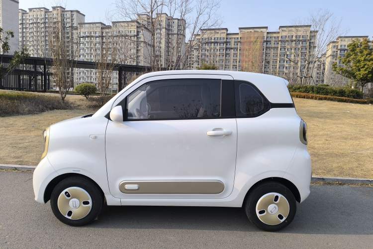 Used Bestune Pony 2025 222km Range Agile Horse
