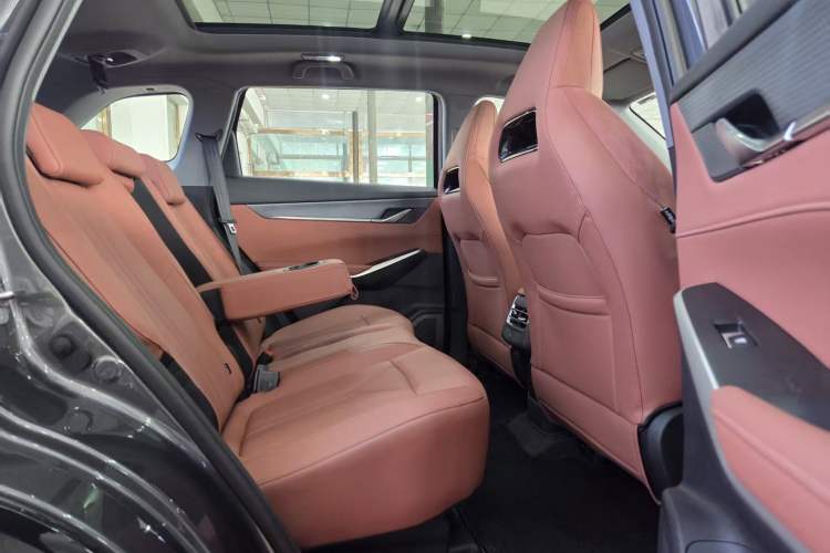 Used CHANGAN CS75 PLUS 2026 Model, Smart Champion Edition 1.5T New Blue Whale Smart Navigation Version Interior 7