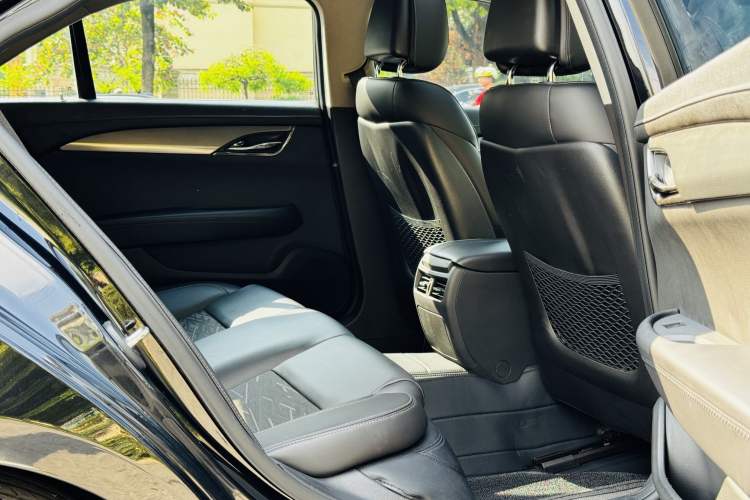 Used Cadillac ATS-L 2017 28T Tech Edition Interior 12