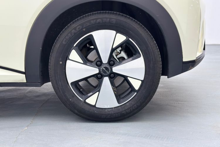 Used BYD Dolphin 2023 420 km Fashion Edition
