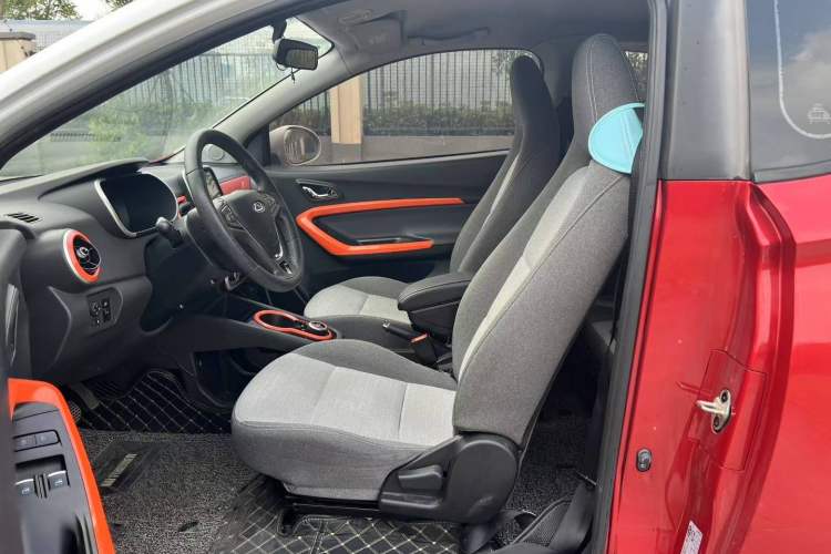 Used Chery Little Ant 2021 150 000 Yuan "Ant Fan" Edition Ant Cool Version with Ternary Lithium