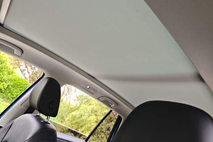 Used Volkswagen Golf Sportsvan 2018 280TSI Automatic Luxury Model Exterior 6