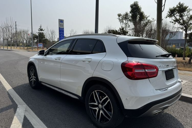 Used Mercedes-Benz GLA 2016 GLA 200 Fashion Model