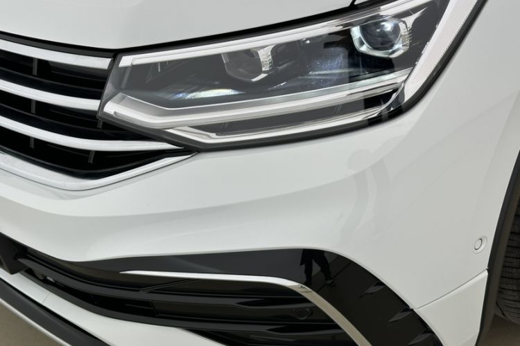 Used Volkswagen Tiguan L 2023 330TSI Automatic Two-Wheel Drive R-Line Enjoyment Edition
