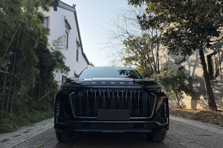 Used EXEED Lanyue 2023 400T Two-Wheel Drive StarRui Edition 6 Seats
