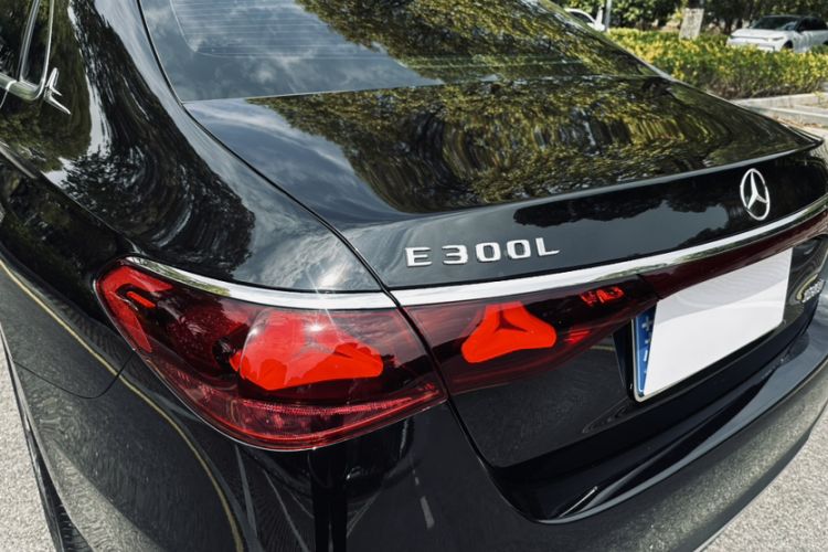 Used Mercedes-Benz E-Class 2025 Facelift E 300 L Fashion Edition