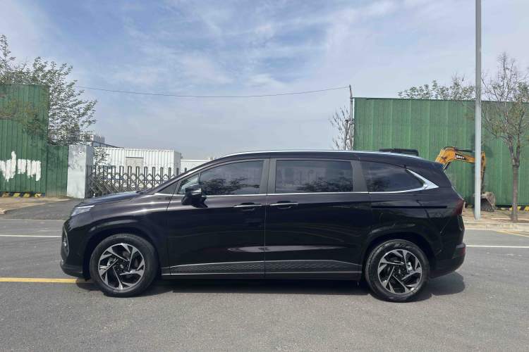 Used Hyundai Custo 2021 270TGDi Prestige LUX Exterior 5