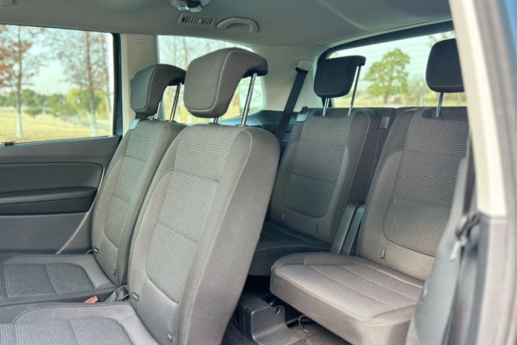 Used Volkswagen Sharan 2016 380TSI Comfort Edition 7-Seater
