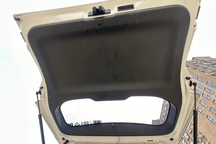 Used Wuling Hongguang PLUS 2020 1.5T Manual Commercial Vehicle 7 Seats