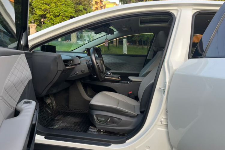 Used Toyota bZ3 2024 517 km Elite PRO Exterior 10