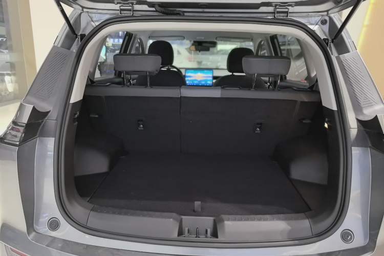 Used AION Y 2023 Plus 510 Enjoy Edition
