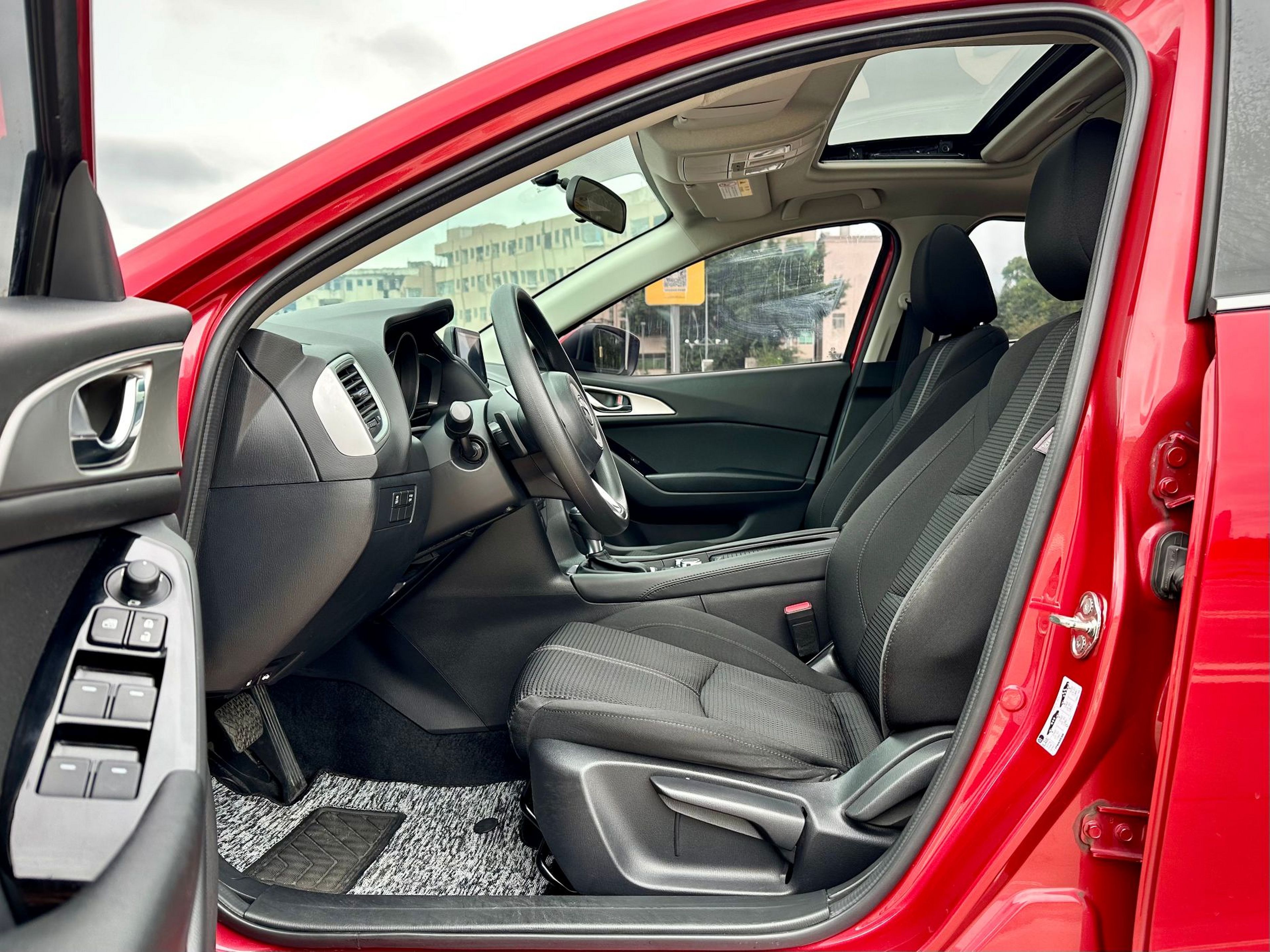 Avant de la voiture